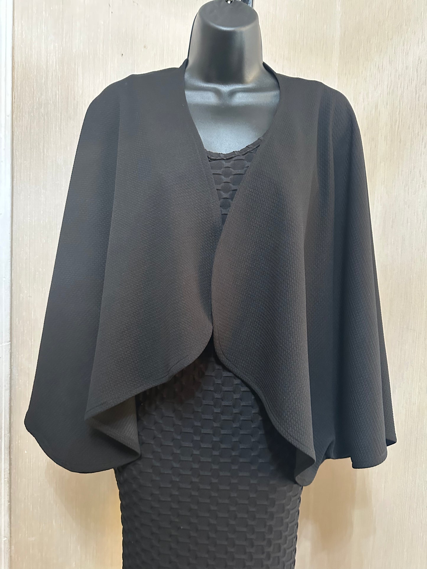 Honeycomb Black Breezy