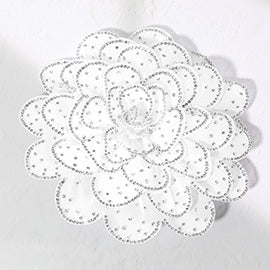 Blanc Flower