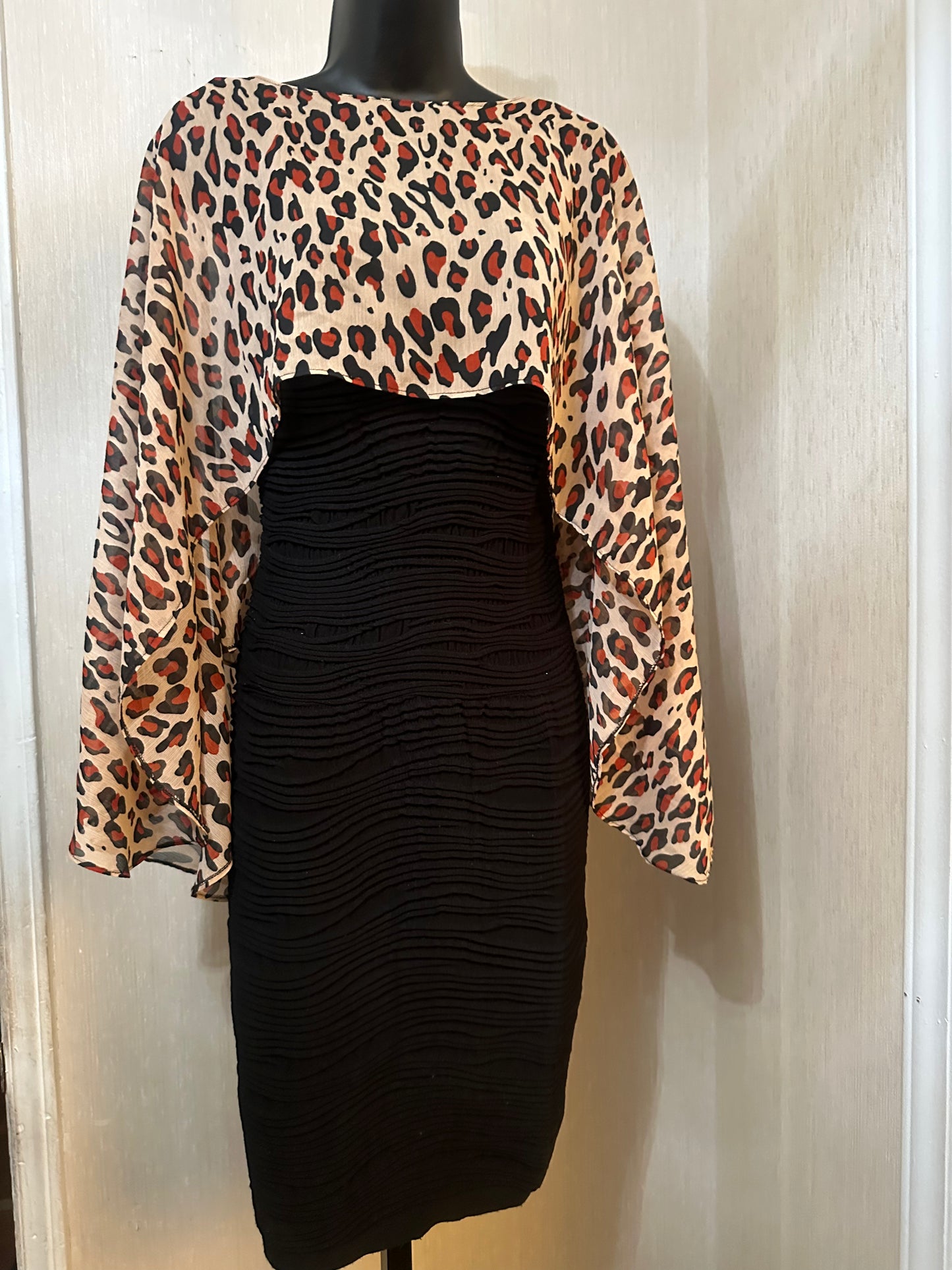 Rusty Leopard Cutie