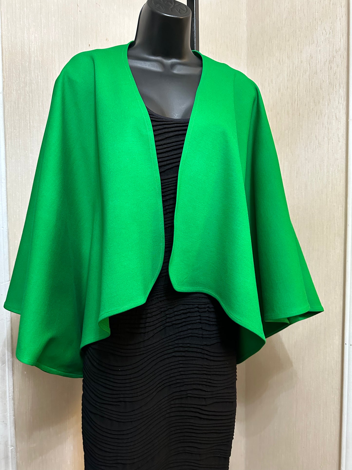 Ponte Kelly Crop