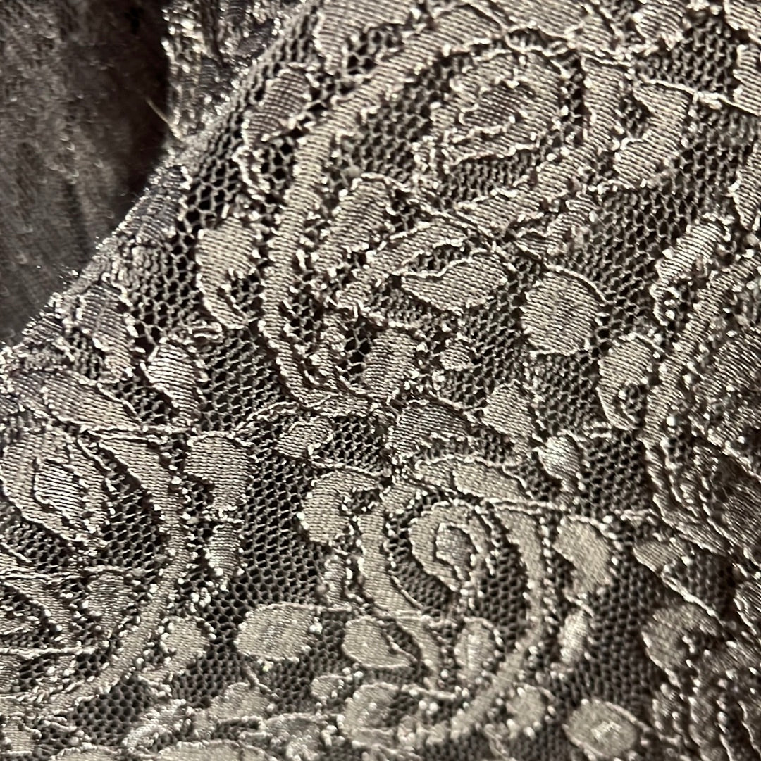 Taupe Lace Breezy