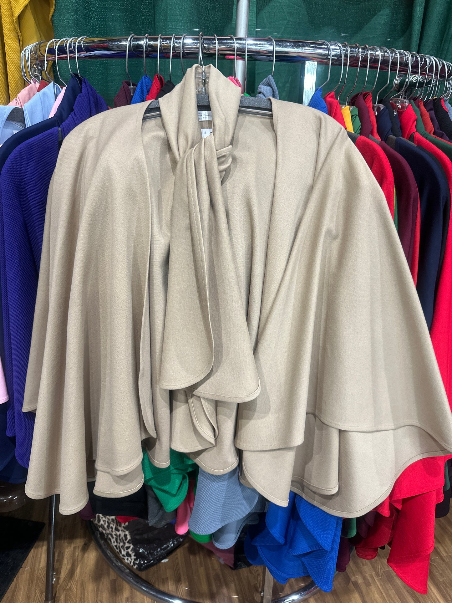 Tawny Taupe Crop
