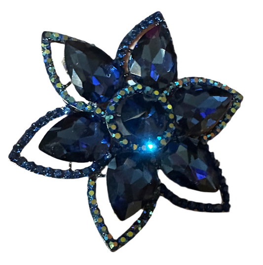 Navy Pointed Rose