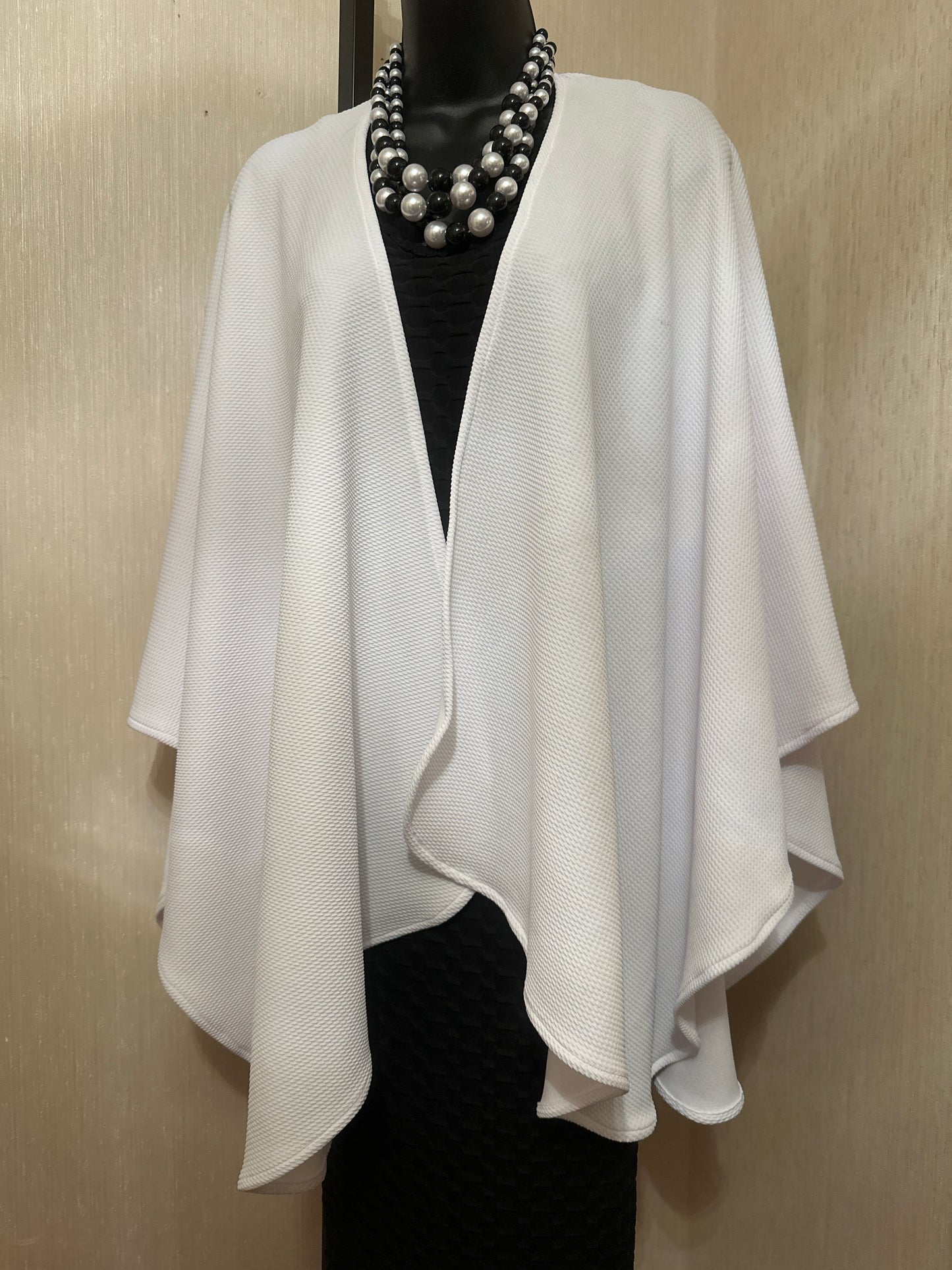 Honeycomb White Short