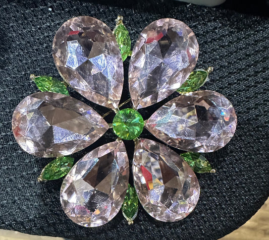 Pretty Grande Petals