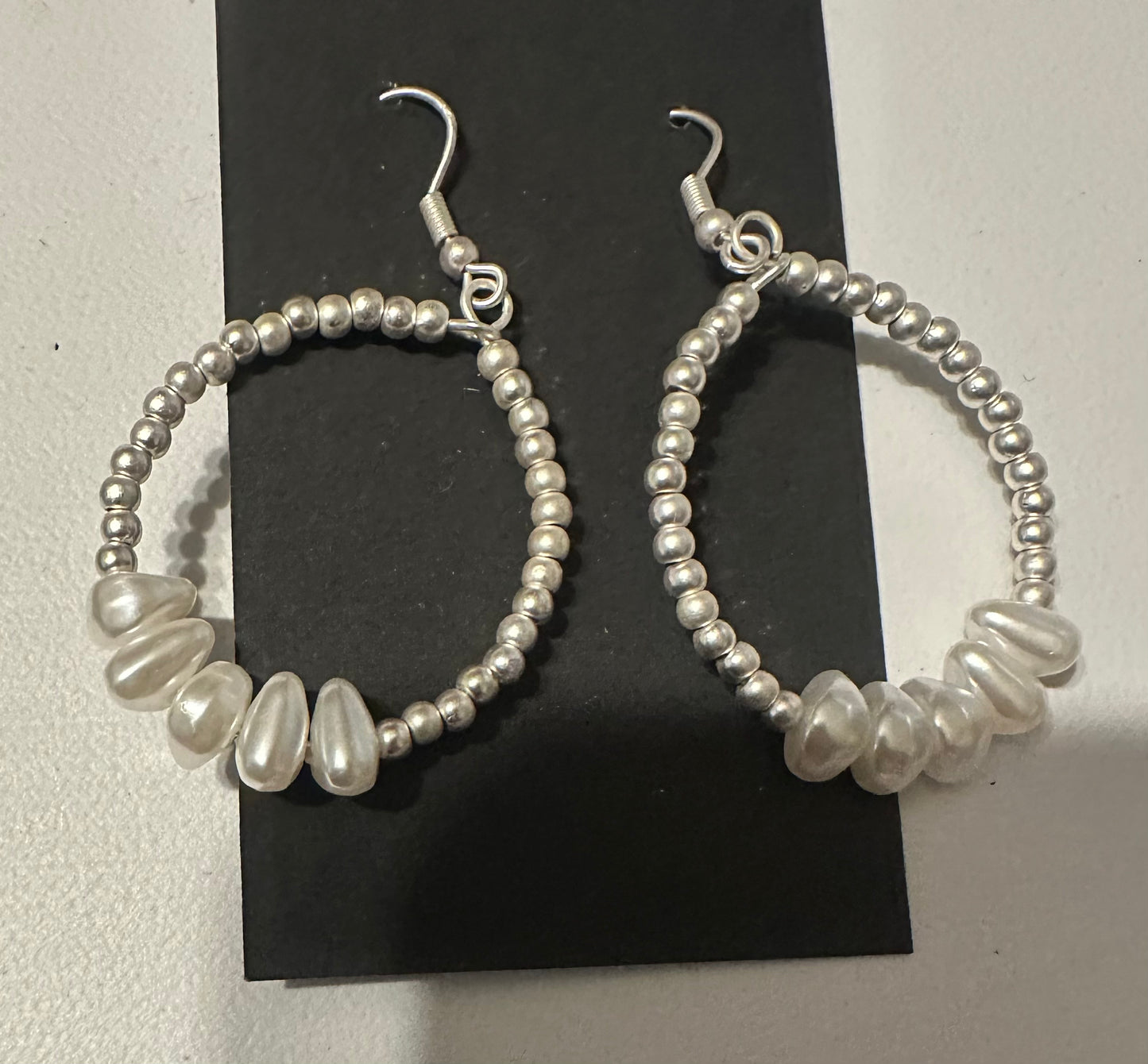 Pearla Hoop