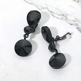 Sassy black clip