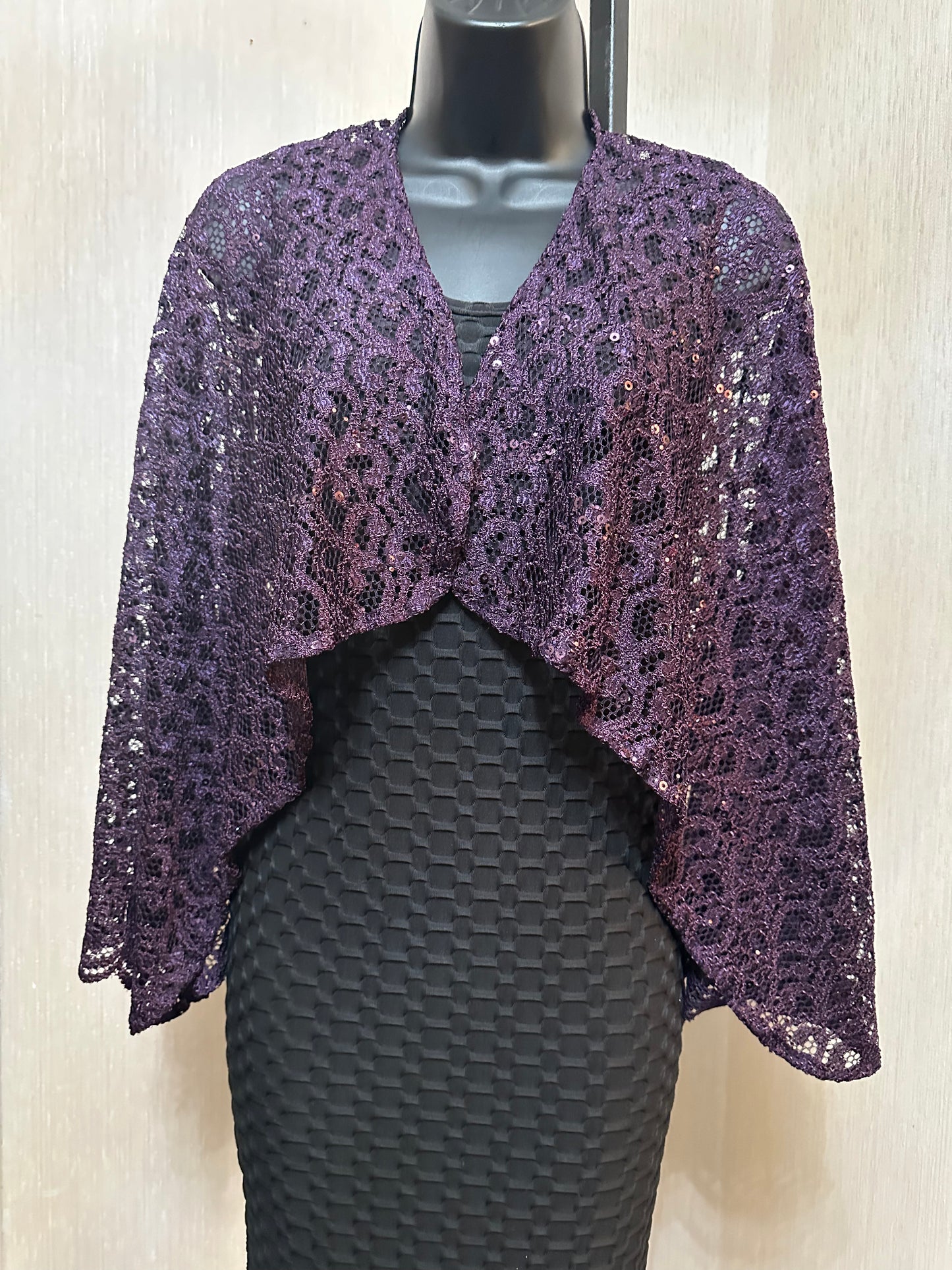 Plum lace breezy