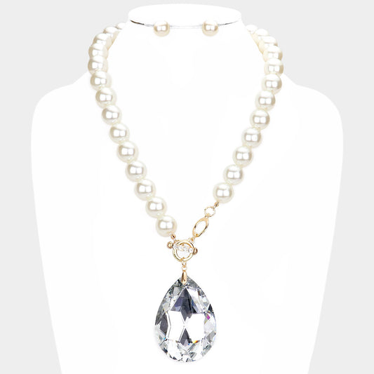 Cream Pearl Clear Crystal Drop